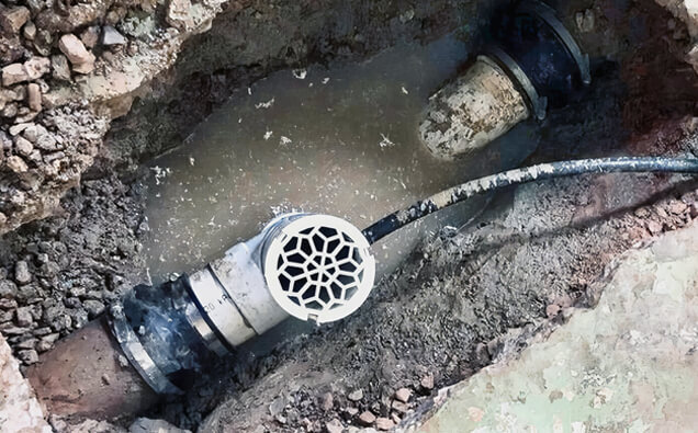 https://blockeddrainscarine.com.au/uploads/2025/07/hero-blocked-sewers-48271.jpg