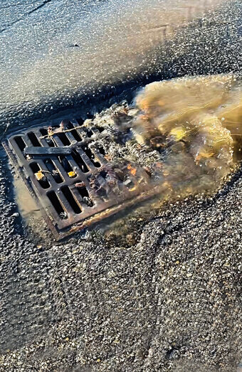 https://blockeddrainscarine.com.au/uploads/2025/07/stormwater-drains-40331.jpg